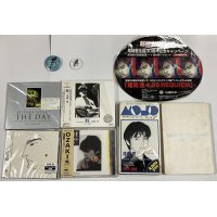 尾崎豊 グッズ CD ビデオ 本 缶バッジ 他 セット