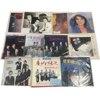 前川清 内山田洋とクールファイブ 小松おさむとダークフェローズ 鶴岡雅義と東京ロマンチカ 他 シングルレコード プロマイド セット