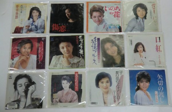 画像1: 演歌 歌謡曲 川中美幸 仁科ともみ 他 セット シングルレコード (1)